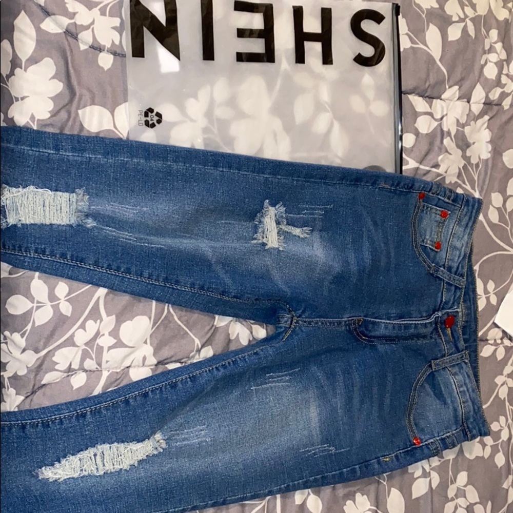 Ripped jeans